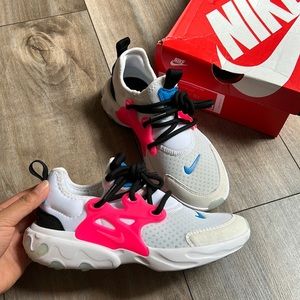 Girls Nikes. New never worn